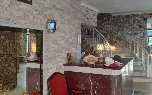 Ozden Eren Hotel