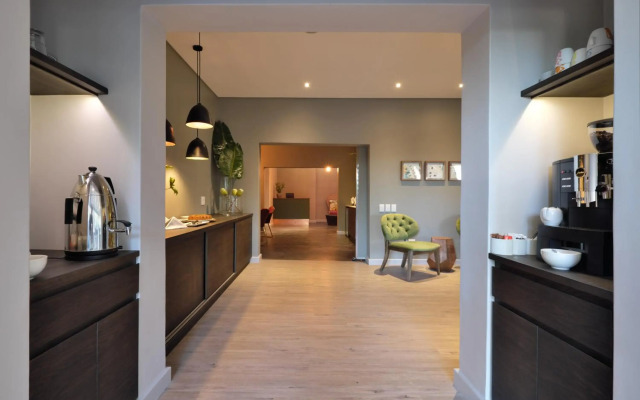 The Tree House Boutique Hotel