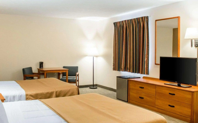 Econo Lodge Elkhart North