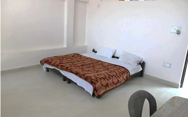 Tripti Hotel