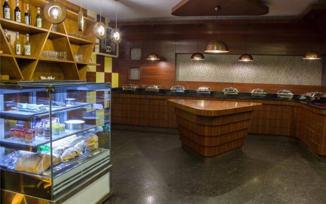 Fab Ni Ambaari Suites