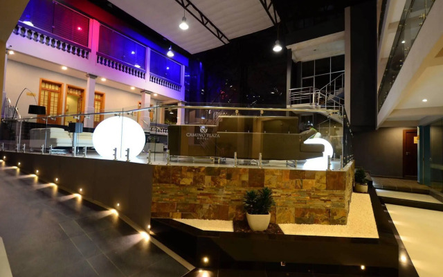 Hotel Camino Plaza