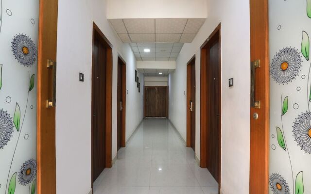 OYO 986 Hotel Akhand Homes