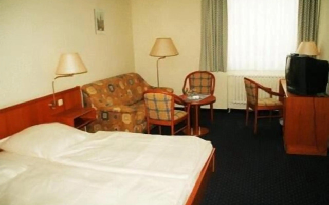 Rasthaus Hotel Schackendorf