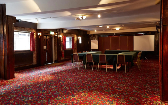 Red Lion Hotel by Greene King Inns