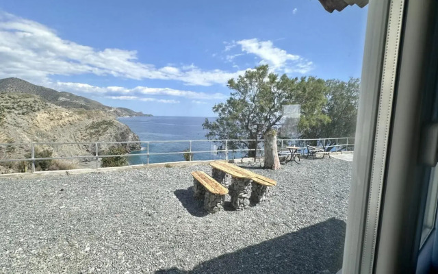 Sfinias Apartments