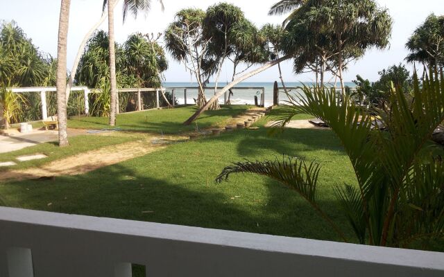 Nirvana Beach Boutique Hotel