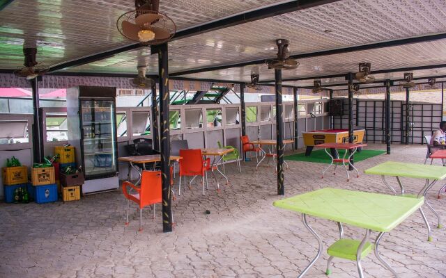 Adesuwa Royal Guest House Ketu