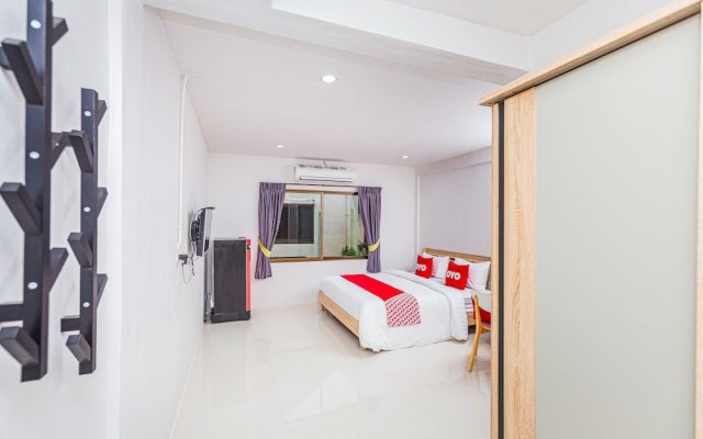Frame Residence by OYO Rooms