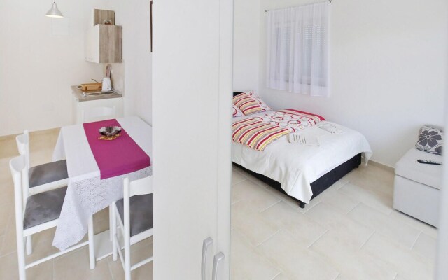 Awesome Apartment in Sukosan With Wifi
