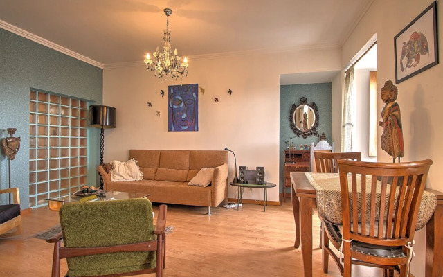 River View Very Central & Spacious 1 Bedroom