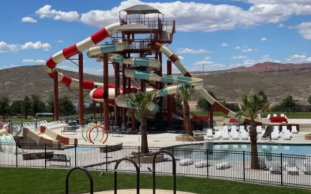 Sweet Retreat 3 Bedroom Condo