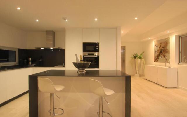2288 new modern penthouse with privat pool