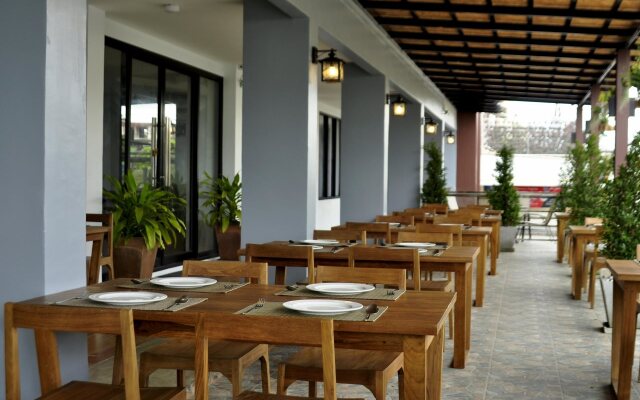 Phranang Place Hotel