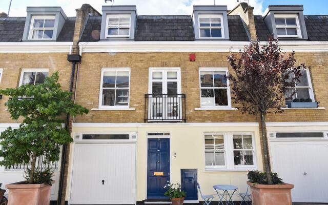 Spacious 3 Bedrooms House in Central London