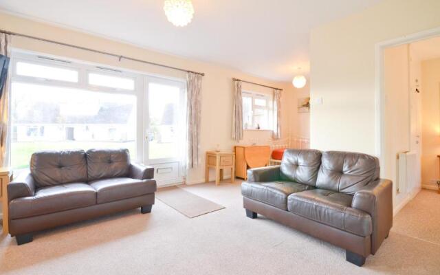 23 Tollgate Cottages