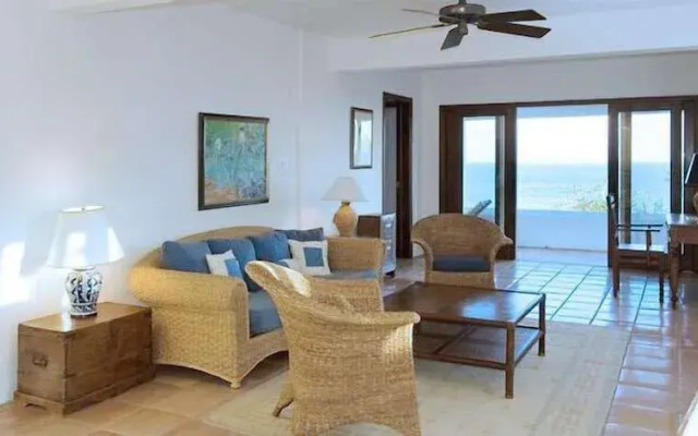Zenaida Estate