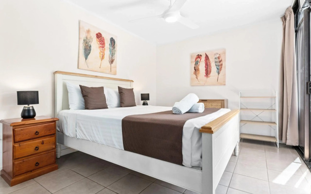 Windward Apartments