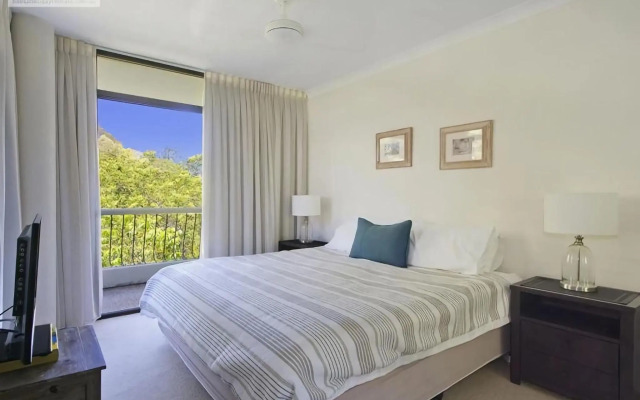 Panorama 200 Apartment 6 Upper Hastings Street 70