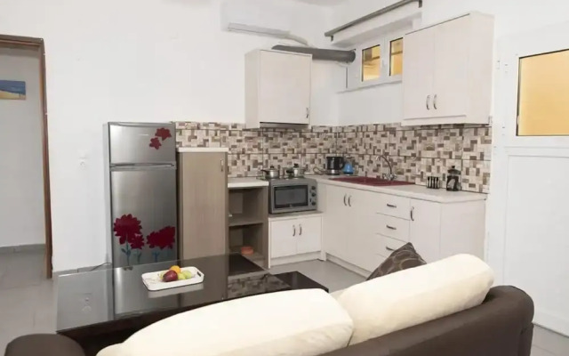 Lovely 1-bed House in Timbaki