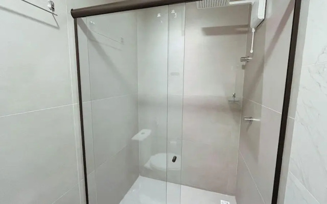 Flat FM20 Piscina Privativa - By Almare