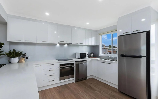 Rocky Point - pet friendly accommodation for multiple families