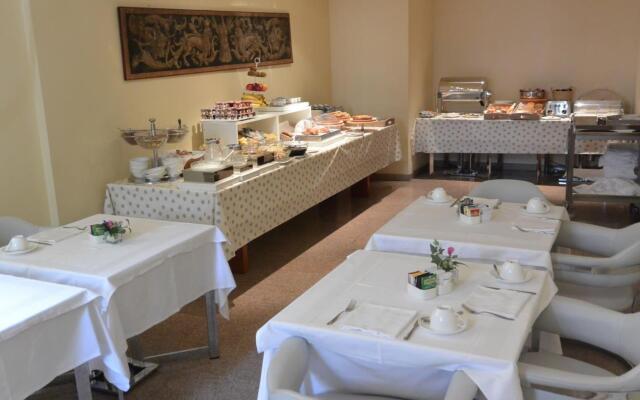 Hotel Gran Duca Di York