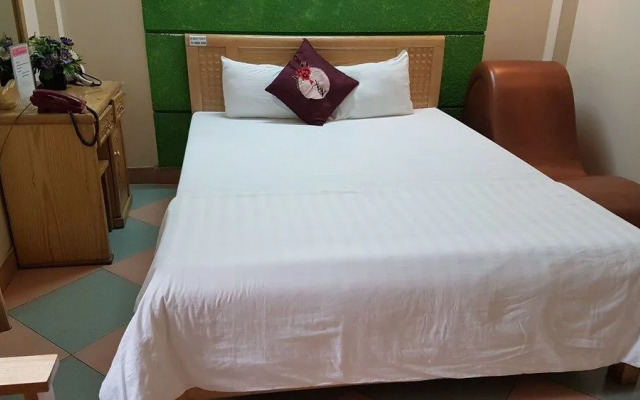 Spot On 925 Phuong Mai Hotel