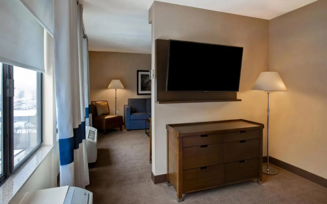 Holiday Inn Peoria-city Centre