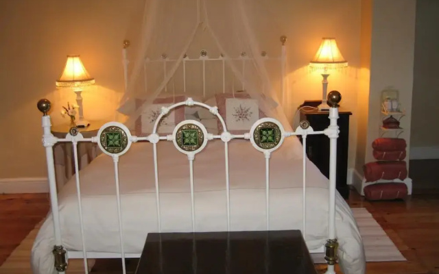 Happy Lands Self Catering B&B