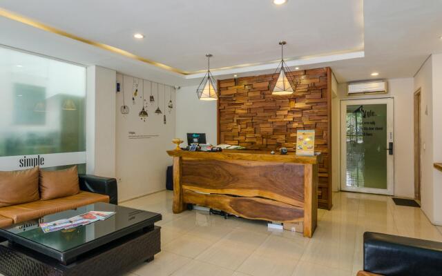 OYO 2854 COZY B&B Seminyak