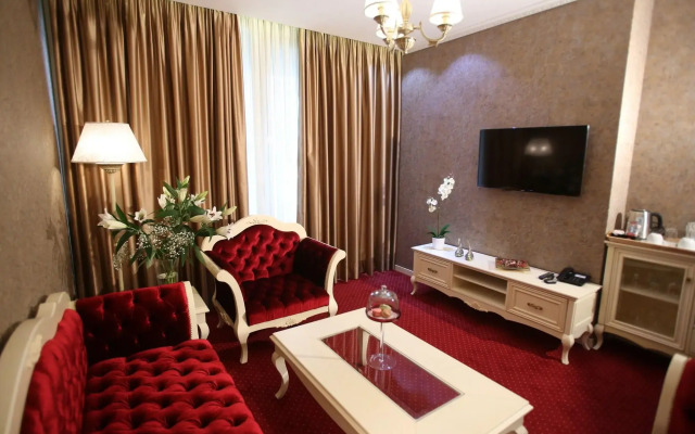 Grand Hotel & Spa Tirana