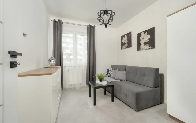 Apartment Close to the River by Renters