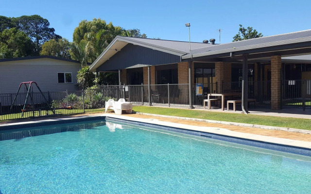Colonial Tweed Holiday & Home Park
