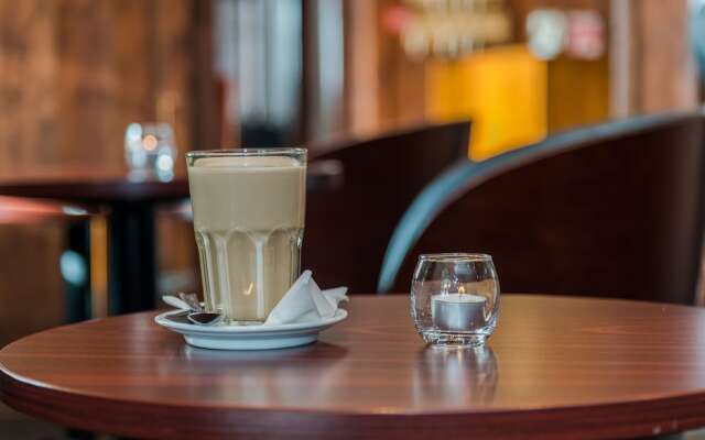 Klubhotel Le Refuge by Skinetworks