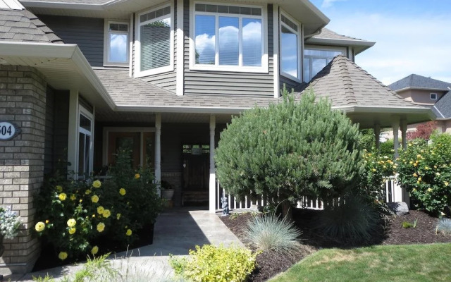 Yellow Rose Bed & Breakfast