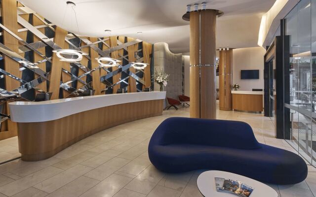 Отель Rydges Australia Square