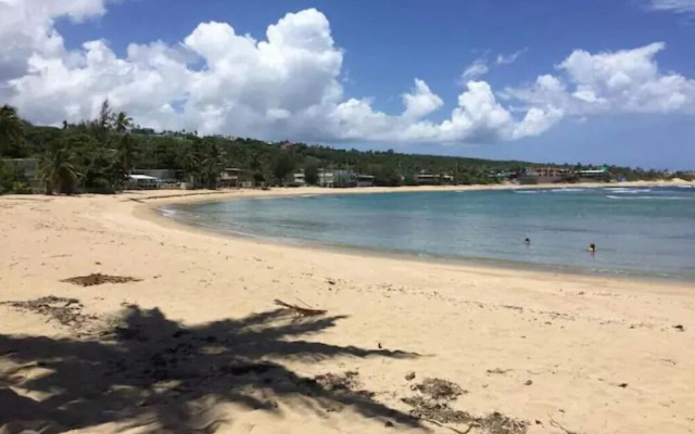 Montones Beach Studio B-3