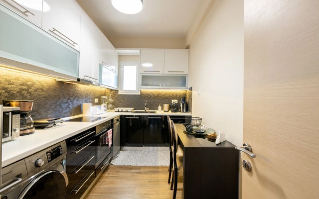2bed renovated flat close to Ampelokipoi metro
