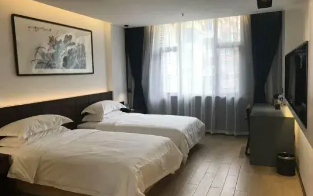 Sanming Enzerano Fashion Hotel