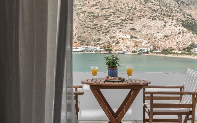 Sifnos House