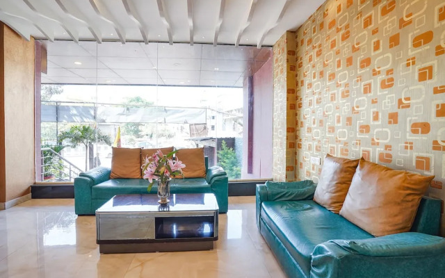 Fabhotel Prime Signature Inn