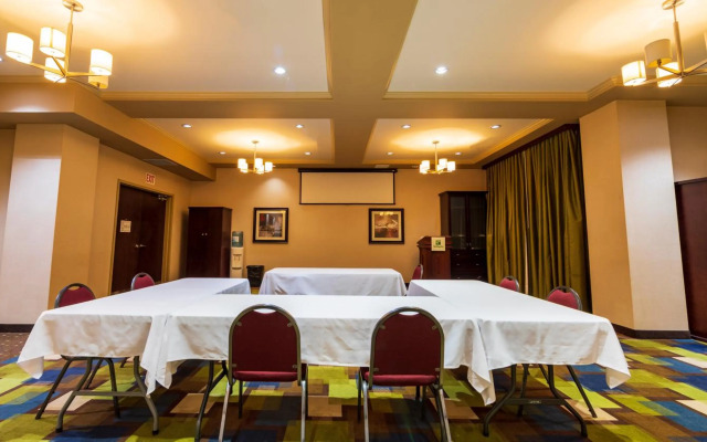 Holiday Inn Hotel & Suites Kamloops by IHG