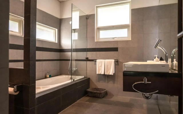 K Gallery Hotel
