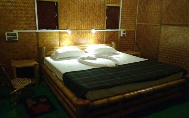 Nature Hunt Eco Camp