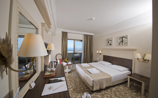 Aydinbey King's Palace & Spa -Ultra All Inclusive