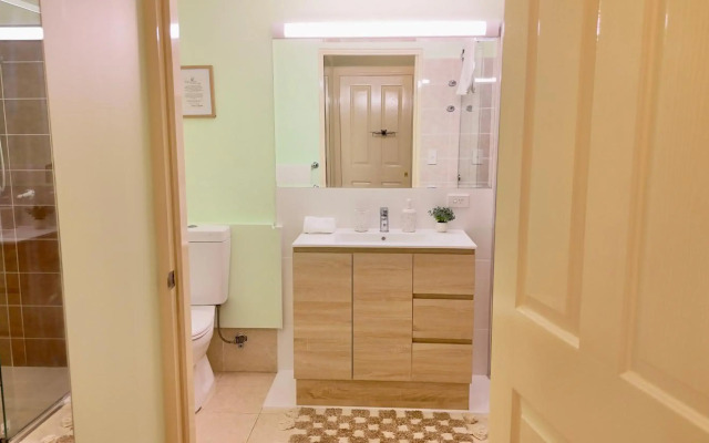 Curtis Falls Apartment