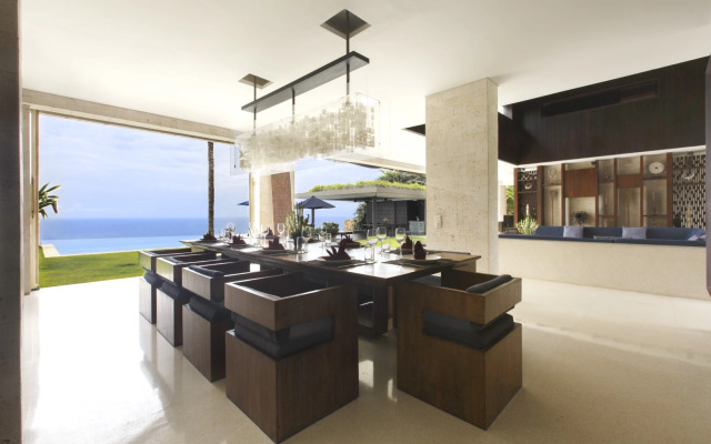 The Ungasan Clifftop Resort