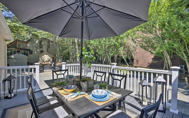 Fire Pit + Furnished Deck: Serene Tobyhanna Escape