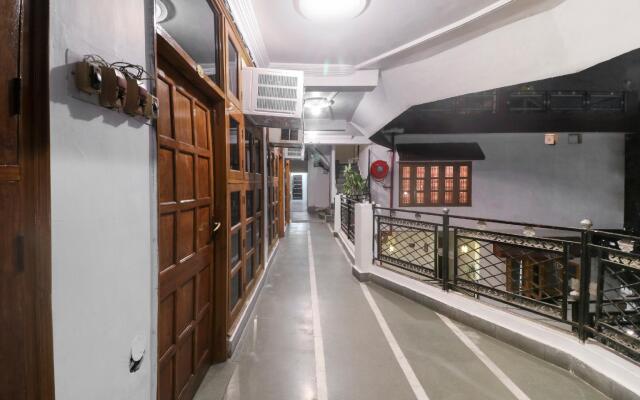 OYO Flagship 63412 Hotel Mayank Prince Chowk